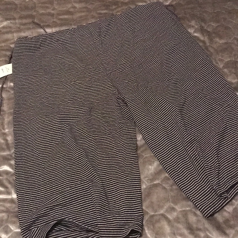 Romper - Picture 2 of 3